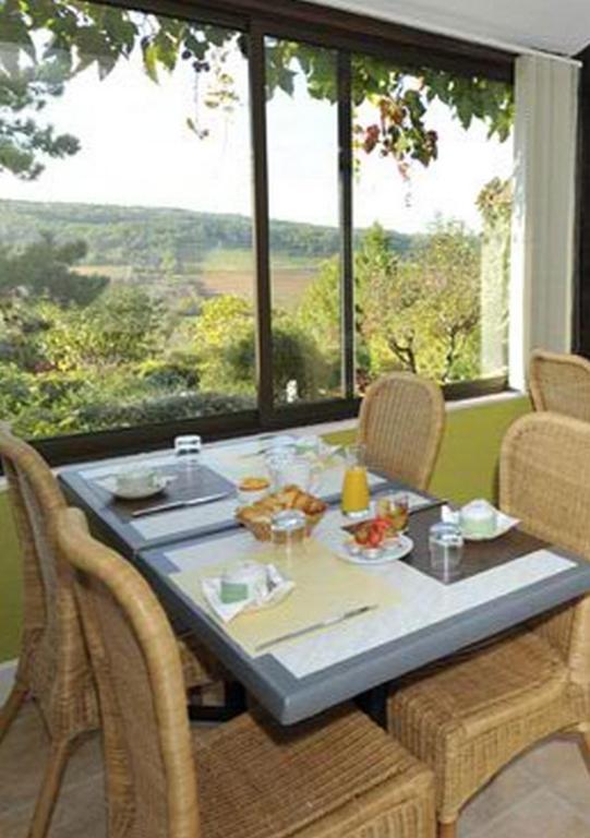 Le Compostelle Hotel Vézelay Exterior foto