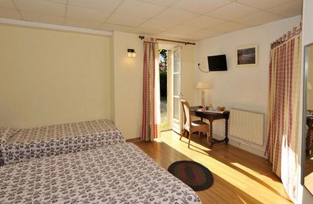 Le Compostelle Hotel Vézelay Cameră foto
