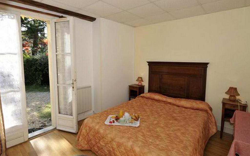 Le Compostelle Hotel Vézelay Cameră foto