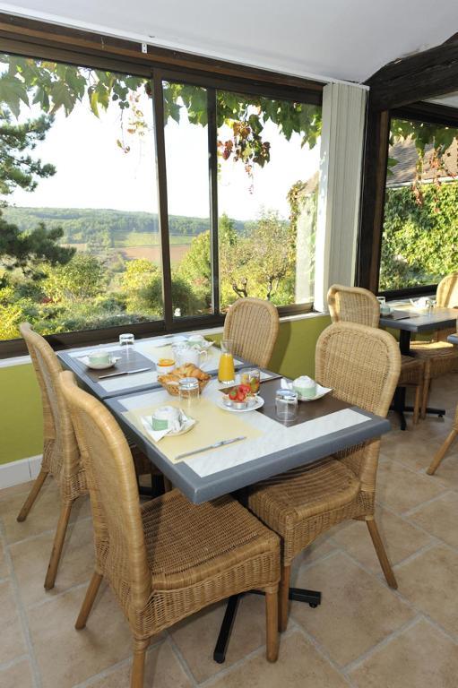 Le Compostelle Hotel Vézelay Exterior foto